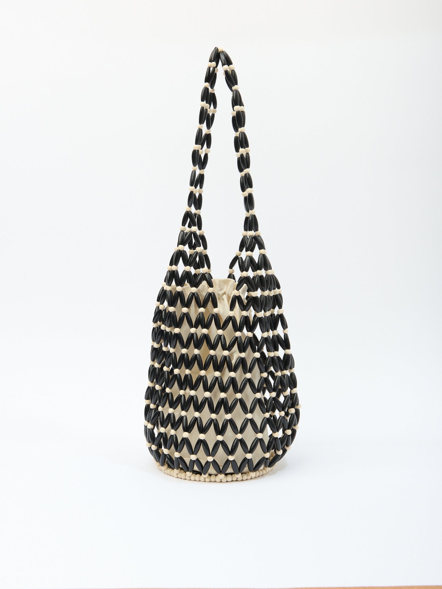 SUPPLE BUCKET in black wood