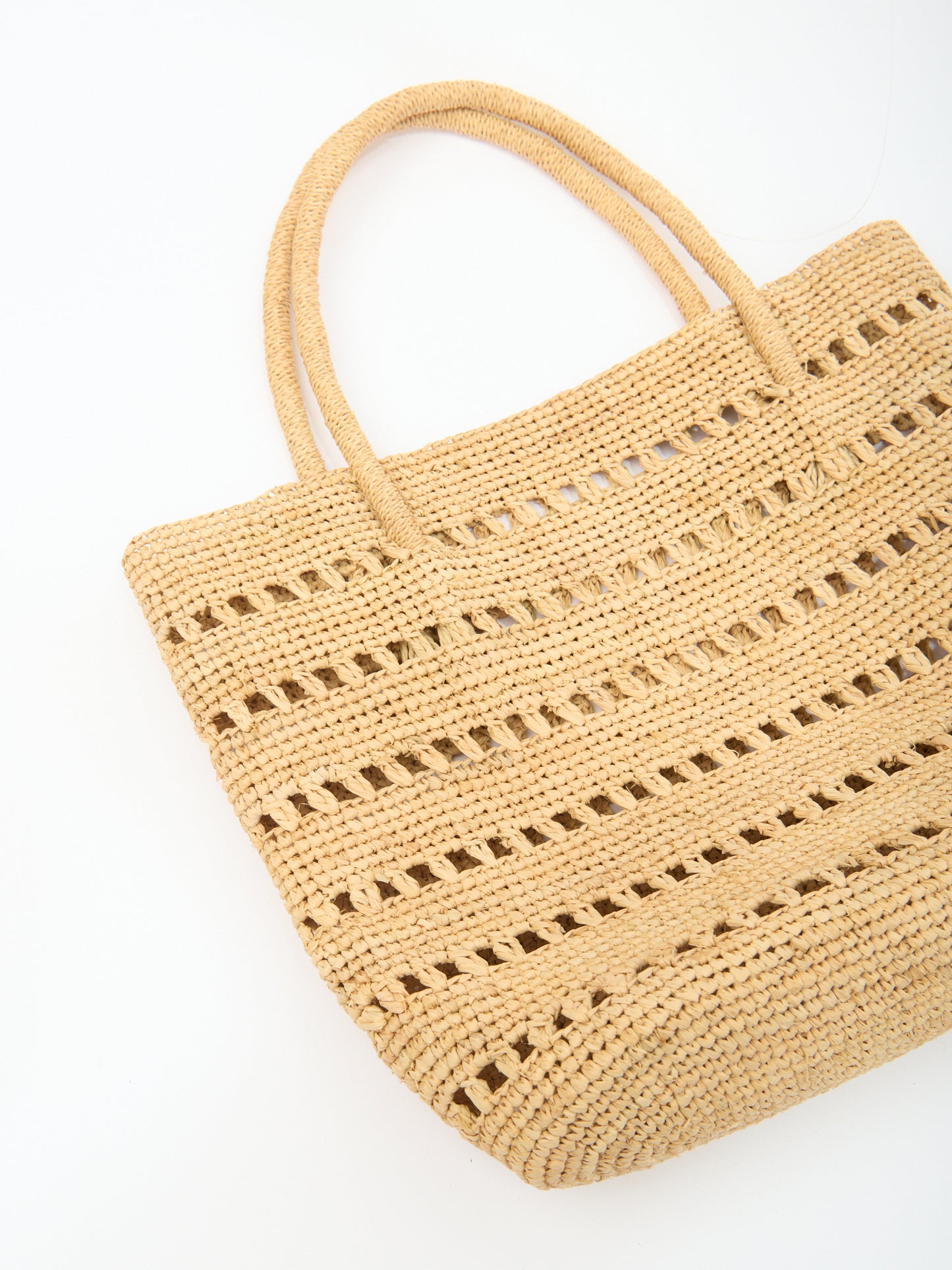 CHLOE BASKET STRAW in natural