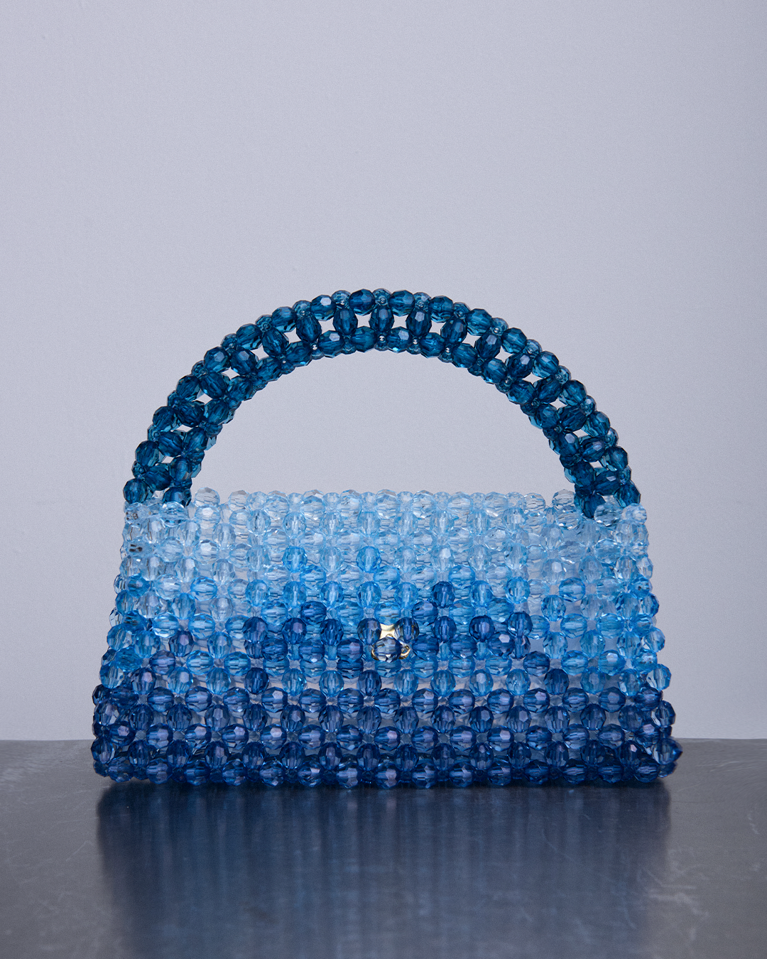 DEGRADE TOP HANDLE in blue beaded crystals