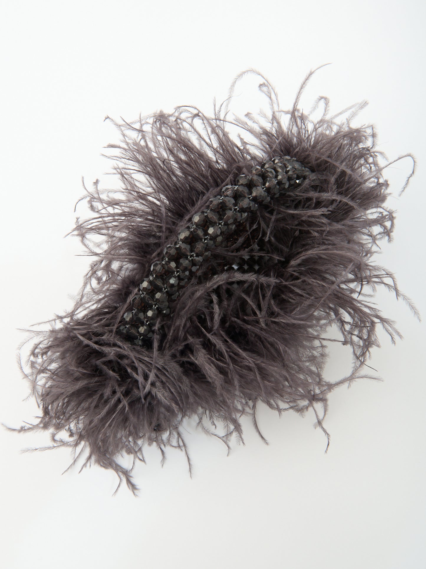 FEATHER TOP HANDLE in dark grey beaded crystals
