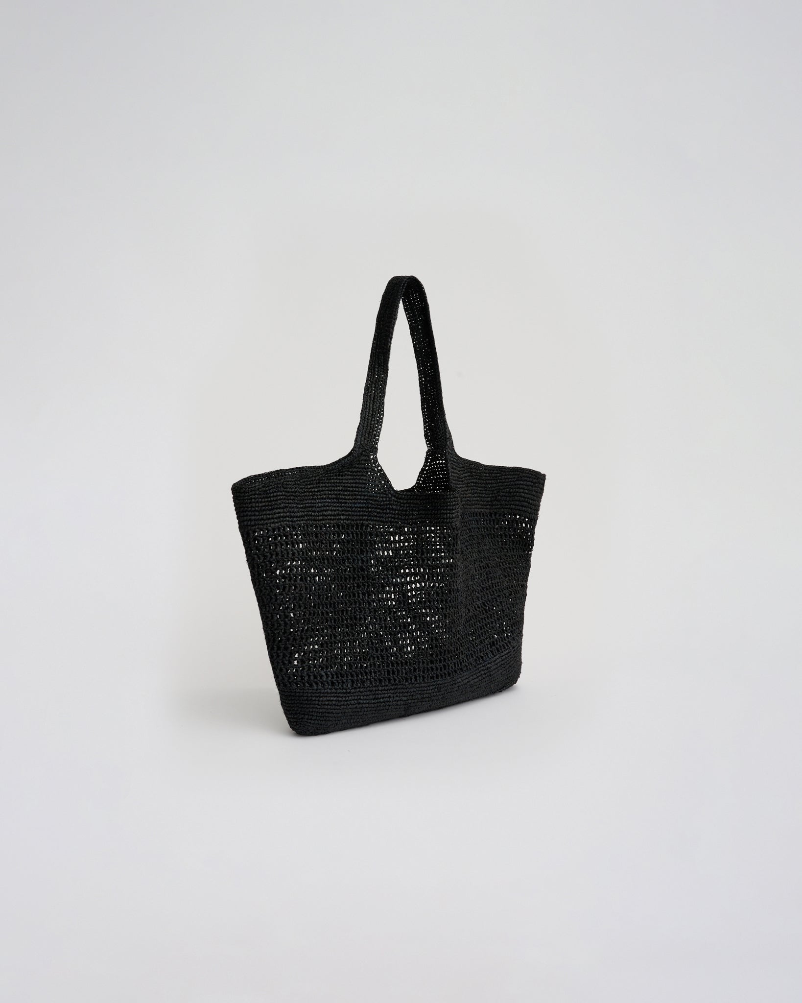 CITY SHOULDER TOTE BAG in black